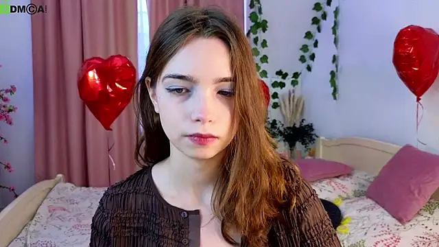 Evi Brook online show from March 2026 01:33:02 PM