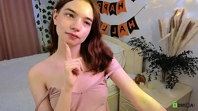 Snapshot of Evi_Brook chatting on November 2025 06:50:02 AM Evi Brook online show from November 2025 06:50:02 AM