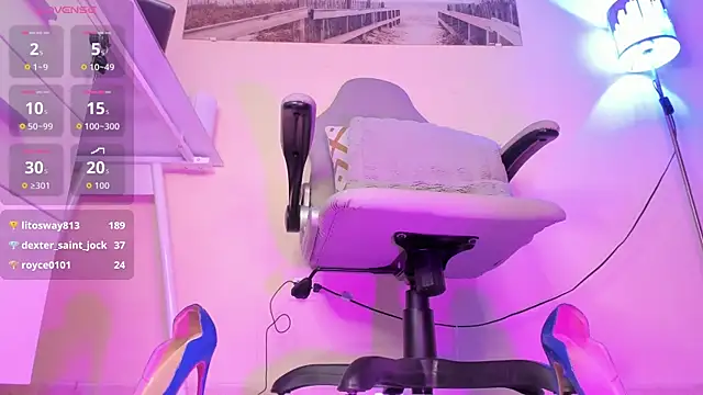 Georgina-Mtz online show from April 2026 06:19:01 AM