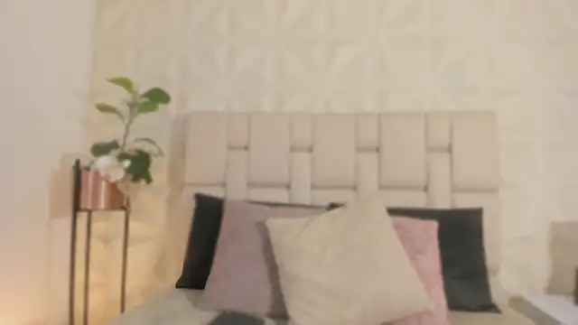 Snapshot of scarlettadams__ chatting on October 2025 12:17:02 PM scarlettadams online show from October 2025 12:17:02 PM