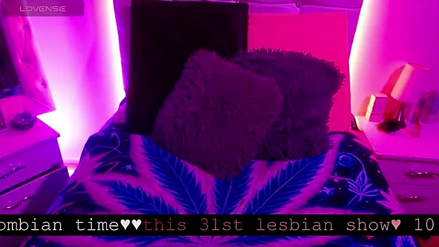 elapetitie online show from October 2025 06:25:02 AM