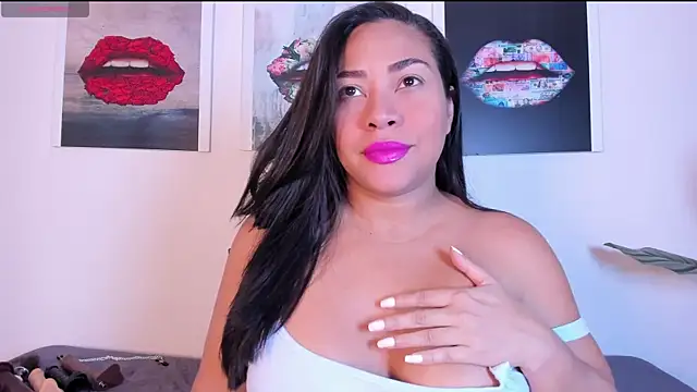 Monika-Ruiz online show from November 2025 07:57:01 PM