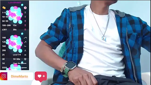 Snapshot of mike_black_22 chatting on February 2026 07:52:02 AM mike black 22 online show from February 2026 07:52:02 AM