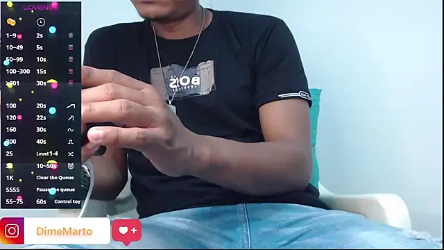 Snapshot of mike_black_22 chatting on May 2026 04:49:02 PM mike black 22 online show from May 2026 04:49:02 PM
