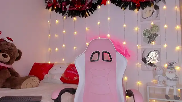 Nataly evans18 online show from December 2025 06:28:01 AM