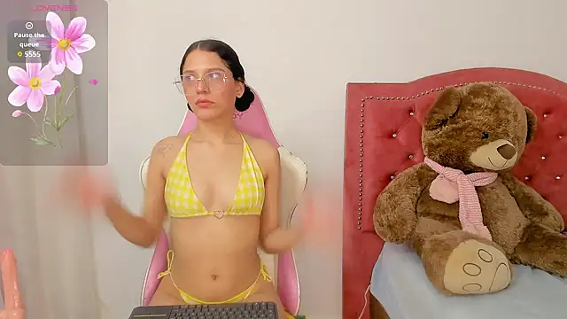Nataly evans18 online show from September 2025 01:39:01 AM