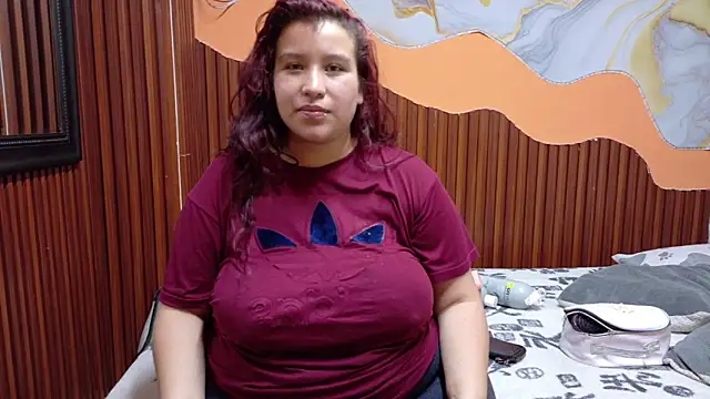 mabelineyesgreen303av online show from November 2025 12:05:01 AM