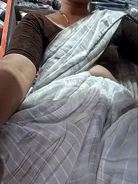 indianhotwife639 online show from October 2025 07:20:02 AM