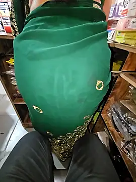 indianhotwife639 online show from January 2026 04:52:01 AM