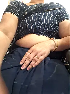 Snapshot of indianhotwife639 chatting on February 2026 05:51:01 AM indianhotwife639 online show from February 2026 05:51:01 AM