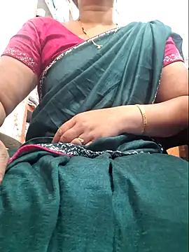 Snapshot of indianhotwife639 chatting on May 2026 05:55:02 AM indianhotwife639 online show from May 2026 05:55:02 AM