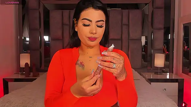 MaddyGray  online show from February 2026 07:11:01 PM