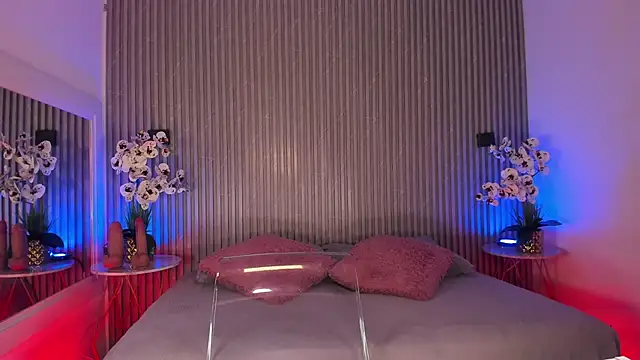 MaddyGray  online show from February 2026 07:03:01 PM