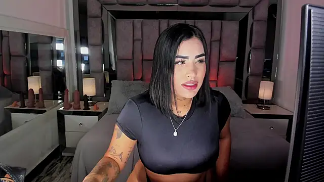 MaddyGray  online show from July 2026 06:19:02 PM