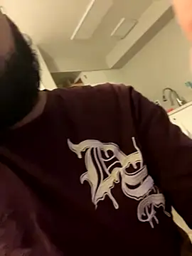 Bbrn69official online show from December 2025 02:43:01 AM