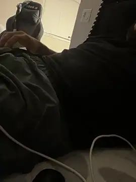 Bbrn69official online show from October 2025 08:16:02 AM