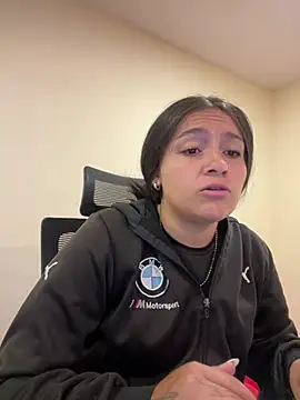 Alyha Cortes online show from April 2026 01:35:01 PM