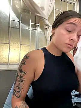 Alyha Cortes online show from January 2026 01:26:02 PM