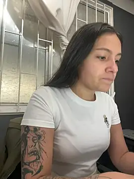 Alyha Cortes online show from January 2026 01:14:01 PM