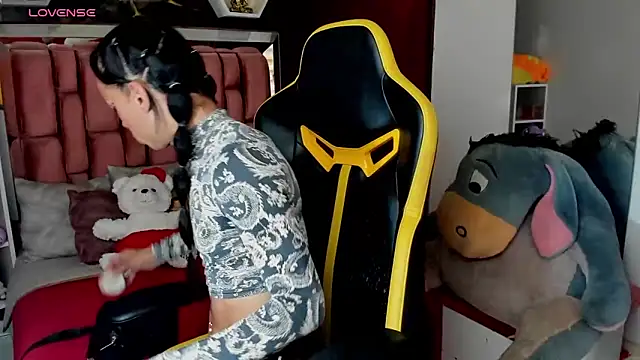 sara slut21 online show from November 2025 05:13:02 PM