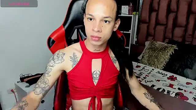 Snapshot of sara_slut21 chatting on March 2025 05:00:02 AM sara slut21 online show from March 2025 05:00:02 AM