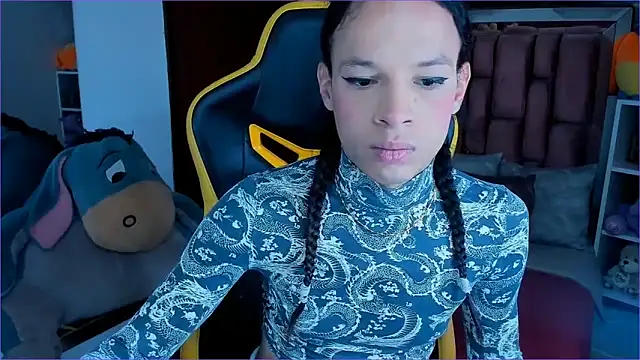 sara slut21 online show from November 2025 05:02:01 PM