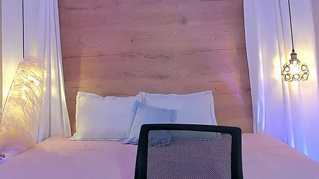 Artemisa08 online show from October 2025 07:35:01 PM