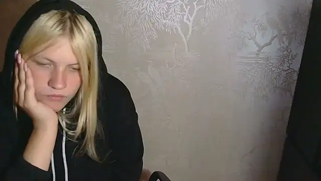 Victoria ooo online show from October 2025 10:09:02 PM