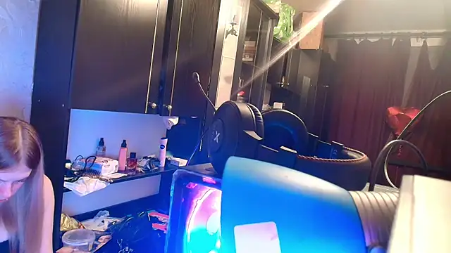 Victoria ooo online show from April 2026 06:47:01 PM