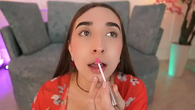 LoonaNyx online show from September 2025 11:39:02 AM