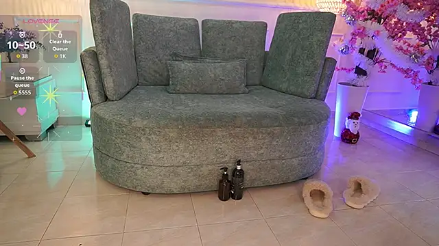 Snapshot of LoonaNyx chatting on December 2025 11:34:02 AM LoonaNyx online show from December 2025 11:34:02 AM