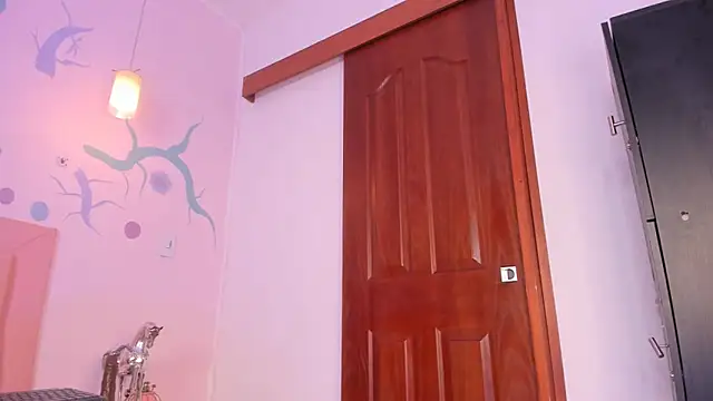 NoahPerez online show from November 2025 07:58:01 PM