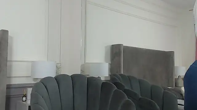 NatashaSilver online show from October 2025 01:09:01 PM