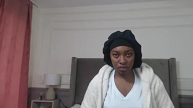 NatashaSilver online show from November 2025 01:04:02 PM