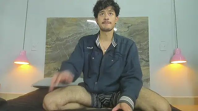 Snapshot of DimitriDeluxe chatting on December 2025 12:33:01 PM DimitriDeluxe online show from December 2025 12:33:01 PM