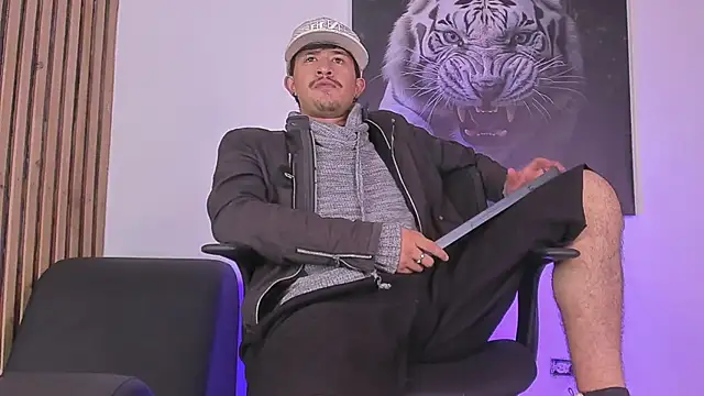 Snapshot of DimitriDeluxe chatting on September 2025 11:39:02 AM DimitriDeluxe online show from September 2025 11:39:02 AM