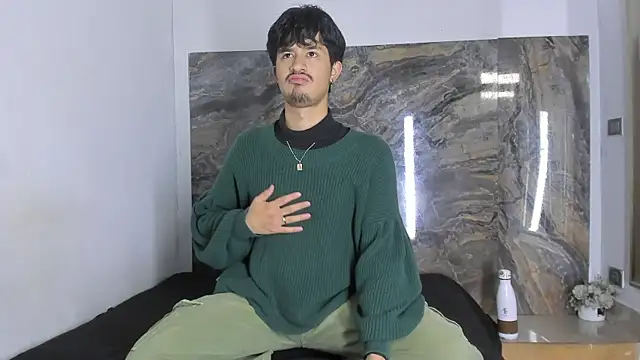 Snapshot of DimitriDeluxe chatting on October 2025 12:50:01 PM DimitriDeluxe online show from October 2025 12:50:01 PM