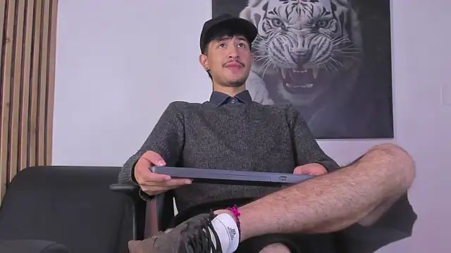 Snapshot of DimitriDeluxe chatting on September 2025 08:04:02 PM DimitriDeluxe online show from September 2025 08:04:02 PM