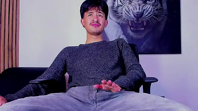 Snapshot of DimitriDeluxe chatting on September 2025 07:14:01 PM DimitriDeluxe online show from September 2025 07:14:01 PM