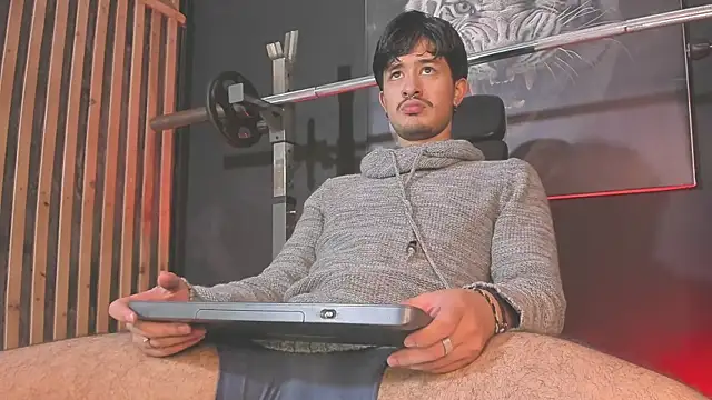 Snapshot of DimitriDeluxe chatting on December 2025 07:52:02 PM DimitriDeluxe online show from December 2025 07:52:02 PM