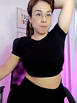 Snapshot of kim7_ chatting on July 2026 03:12:02 PM kim7 online show from July 2026 03:12:02 PM