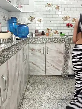 Snapshot of Shalu_G chatting on November 2025 03:17:02 AM Shalu G online show from November 2025 03:17:02 AM