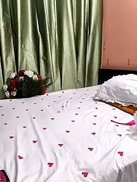 Shalu G online show from April 2026 01:47:01 PM