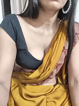 Snapshot of Shalu_G chatting on June 2026 05:24:02 AM Shalu G online show from June 2026 05:24:02 AM
