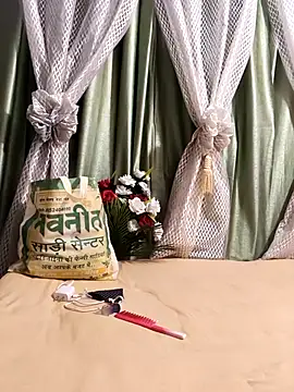 Snapshot of Shalu_G chatting on July 2026 04:30:02 AM Shalu G online show from July 2026 04:30:02 AM