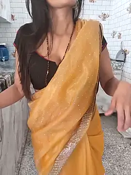 Shalu G online show from October 2025 05:41:01 AM