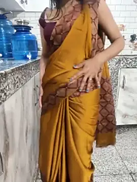 Shalu G online show from May 2026 04:13:02 PM