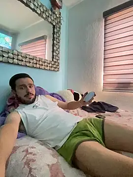 Alexitho25 online show from May 2026 09:20:02 PM