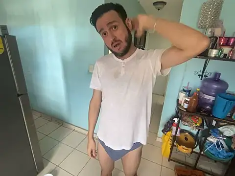 Alexitho25 online show from September 2025 09:55:01 PM