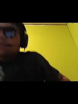 juanfritaa21 online show from October 2025 01:07:02 AM